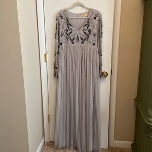 Maya Maternity Gown EUC SZ 8 Gorgeous!